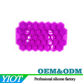 Silicone honeycomb ice tray